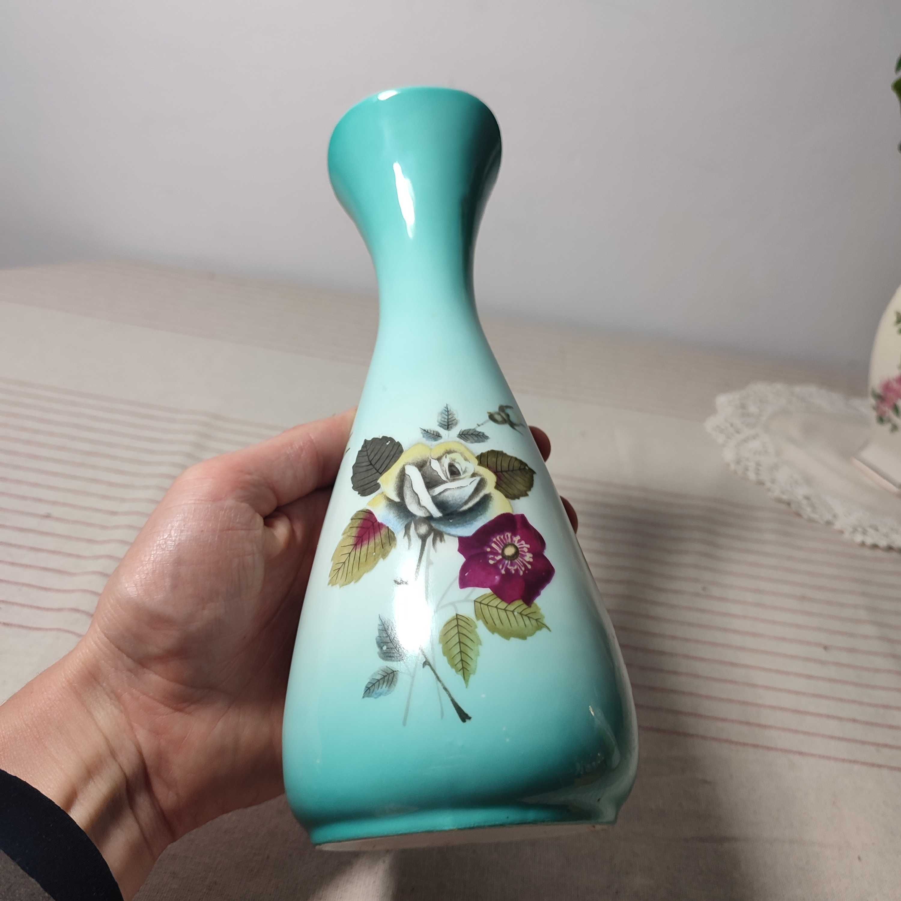 Porcelanowy wazon Ludmila Wałbrzych PRL