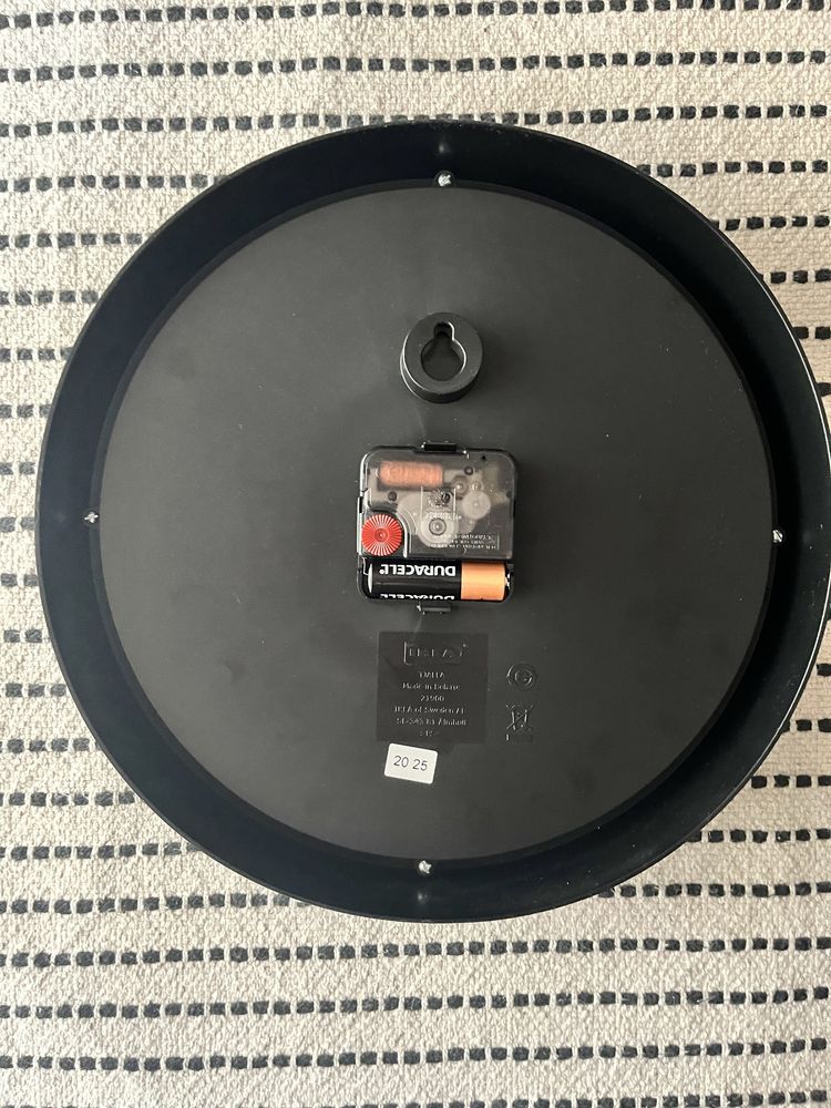 Zegar Ikea Tjalla