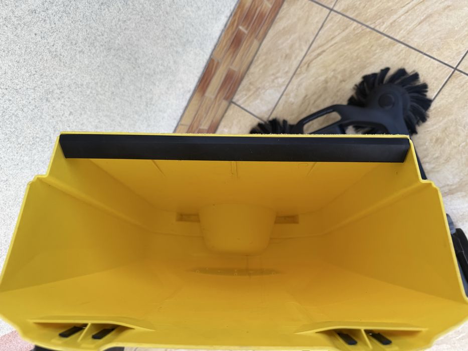 Zamiatarka do kostki Karcher S4 Twin