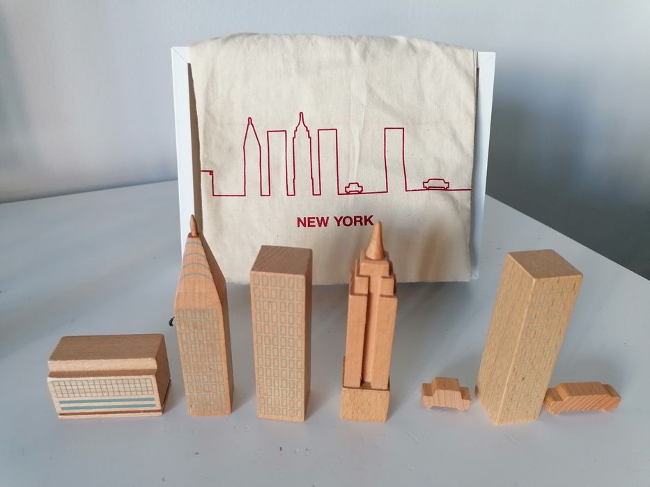 Vendo monumentos de NY em madeira originais