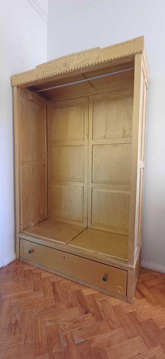 Vendo Móvel Amarelo Egipto