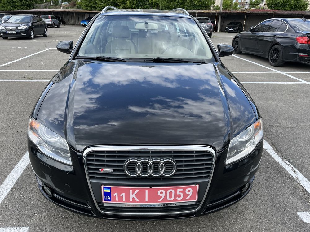 Audi A4 бензин 1.6 MPI