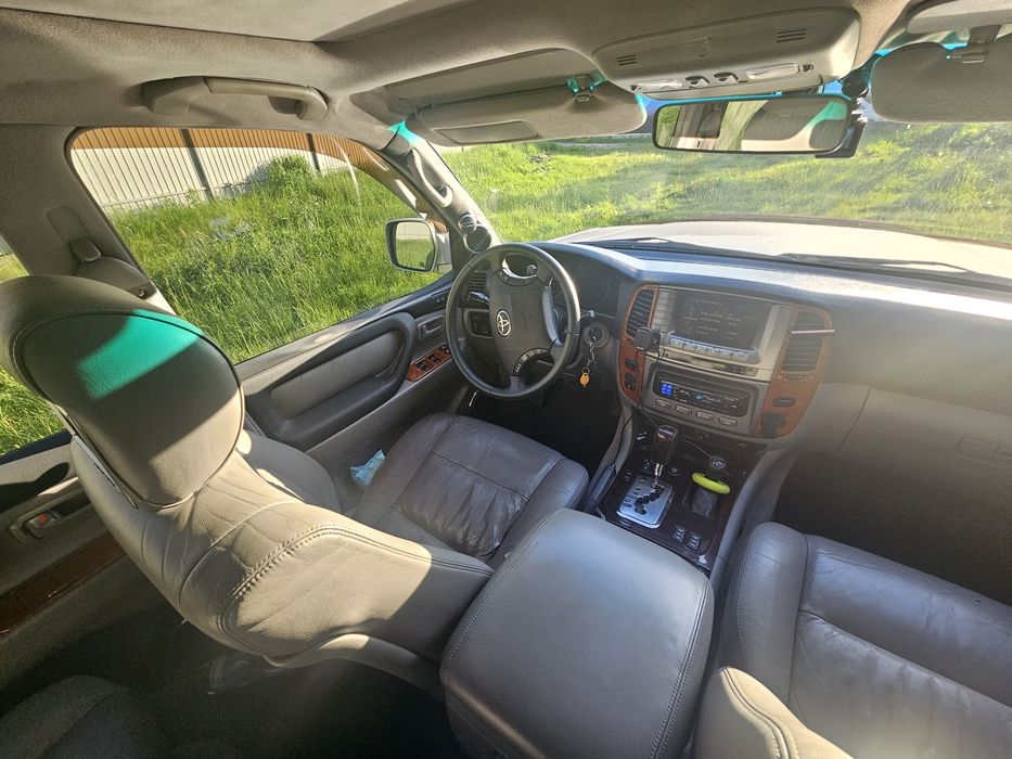 Toyota Land cruiser 100, 2004 року