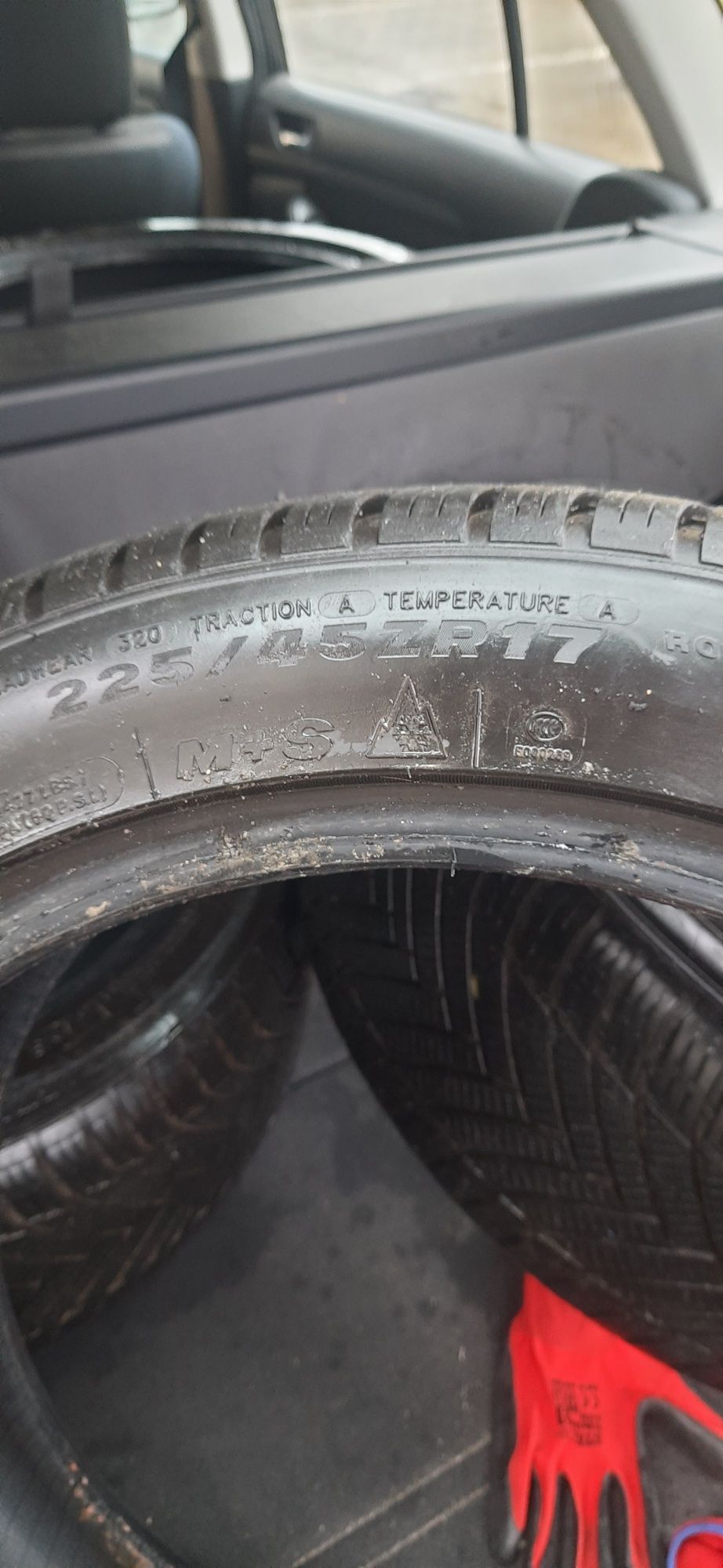 Opona Imperial 225/45 R17 całoroczna