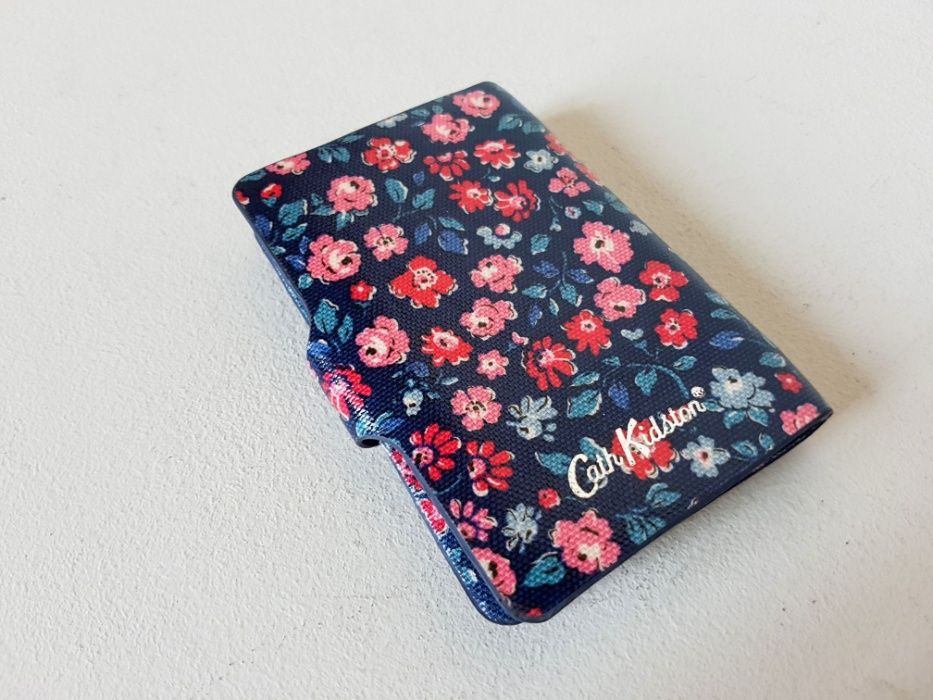 Визитница, англия, cath kidston, новая, на 20 штук.