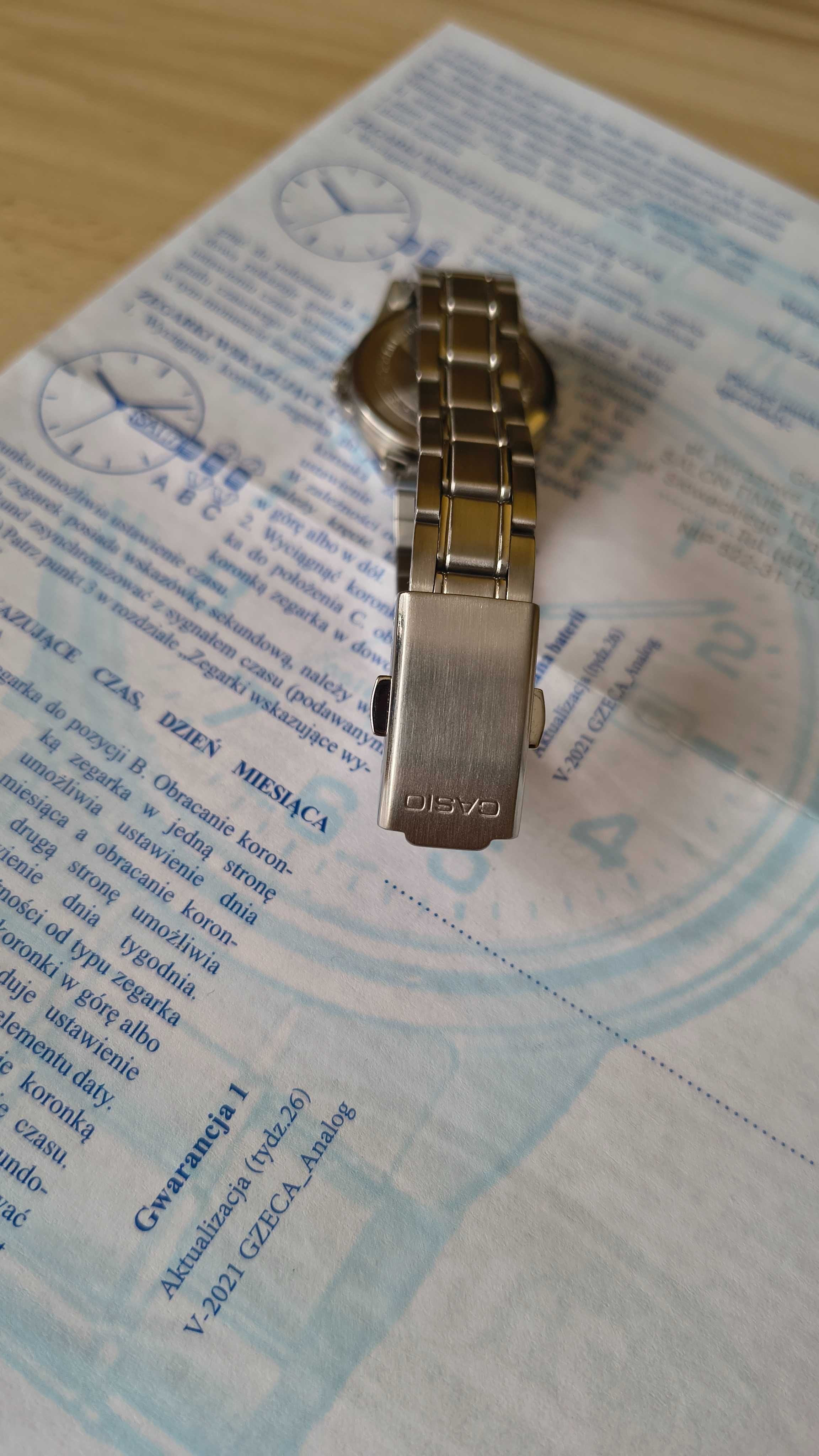 Zegarek damski Casio Classic LTS-100D-1AVEF