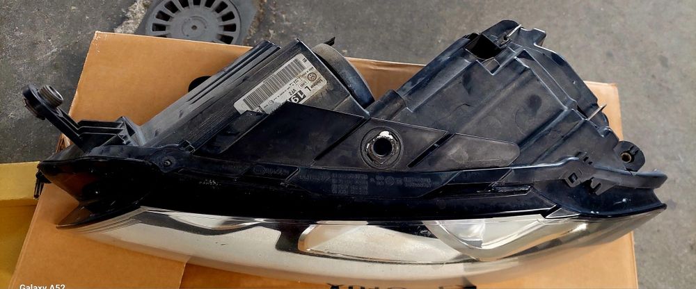 Farol esquerdo volkswagen passat b7