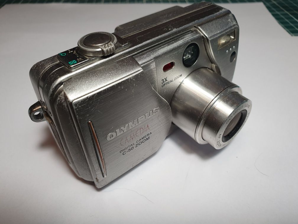 Olympus C-50 ZOOM