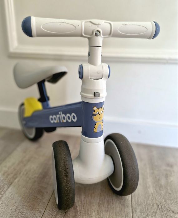 Rowerek biegowy trójkołowy jeździk Cariboo Friends