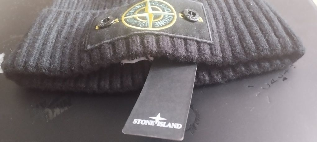 Czapka stone island