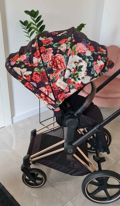 Cybex Priam Spring Blossom Dark