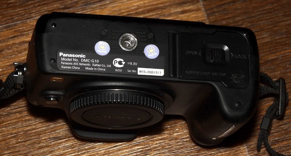 Фотоаппарат Panasonic Lumix DMC-G10 Body