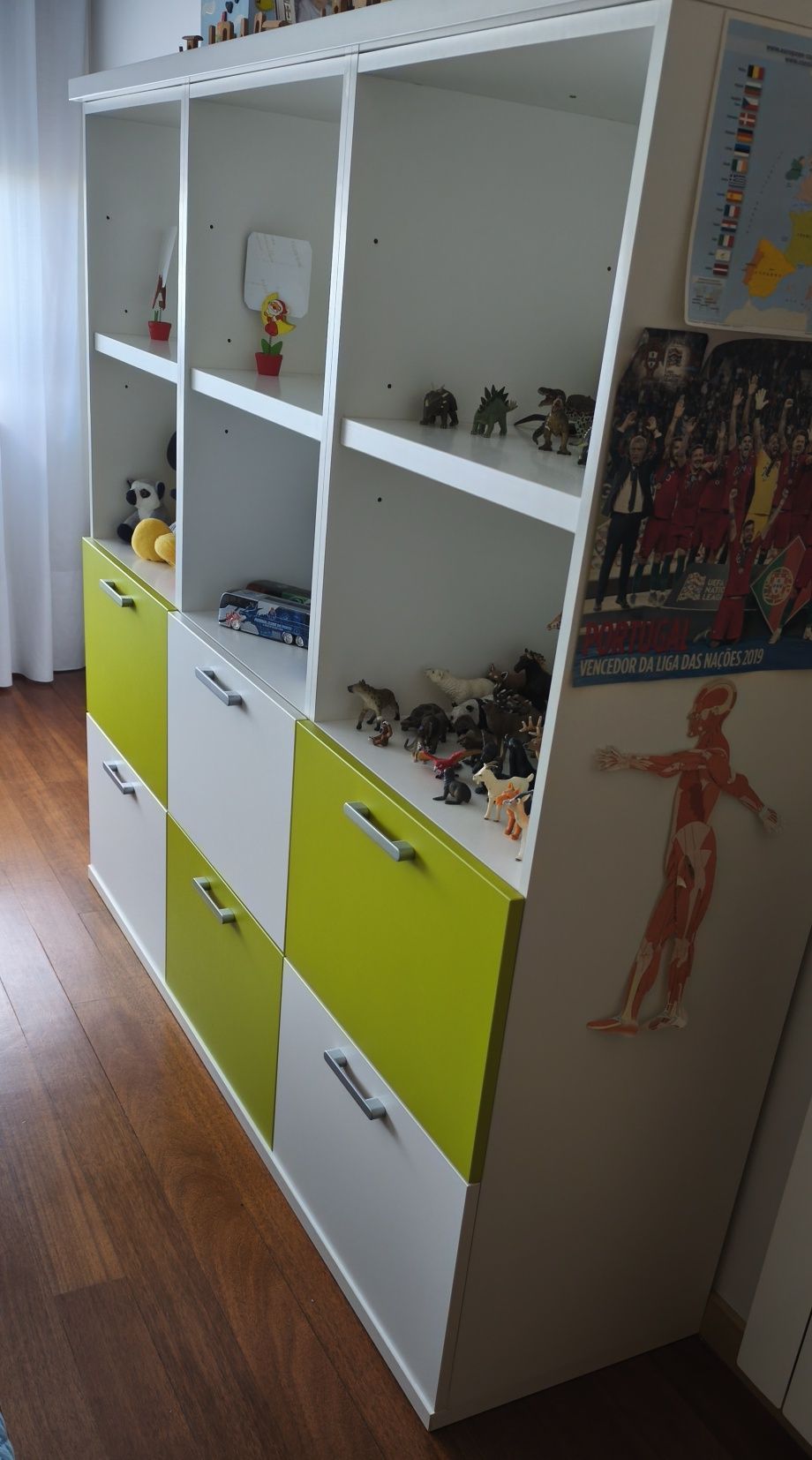 Móvel para quarto de criança