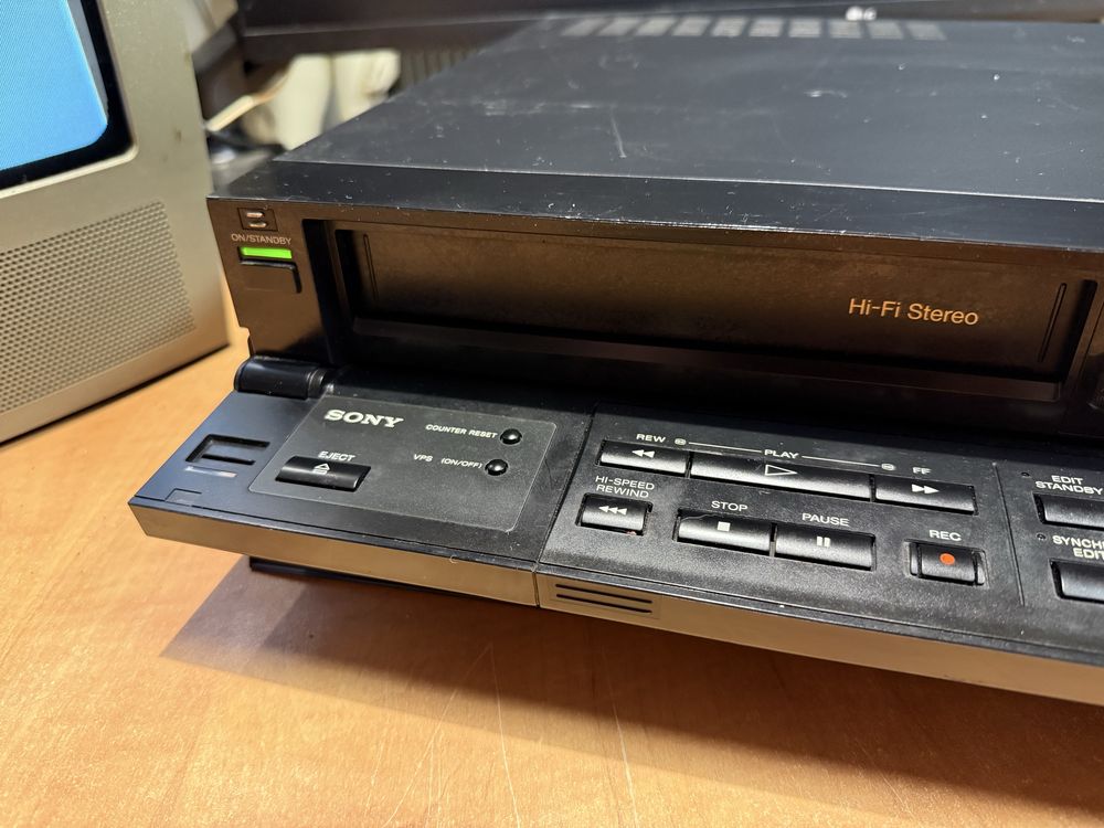 Magnetowid Sony slv 725 z oryginalnym pilotem