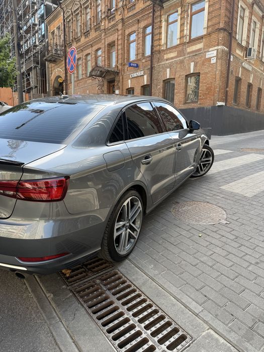 Audi a3 сел поехал