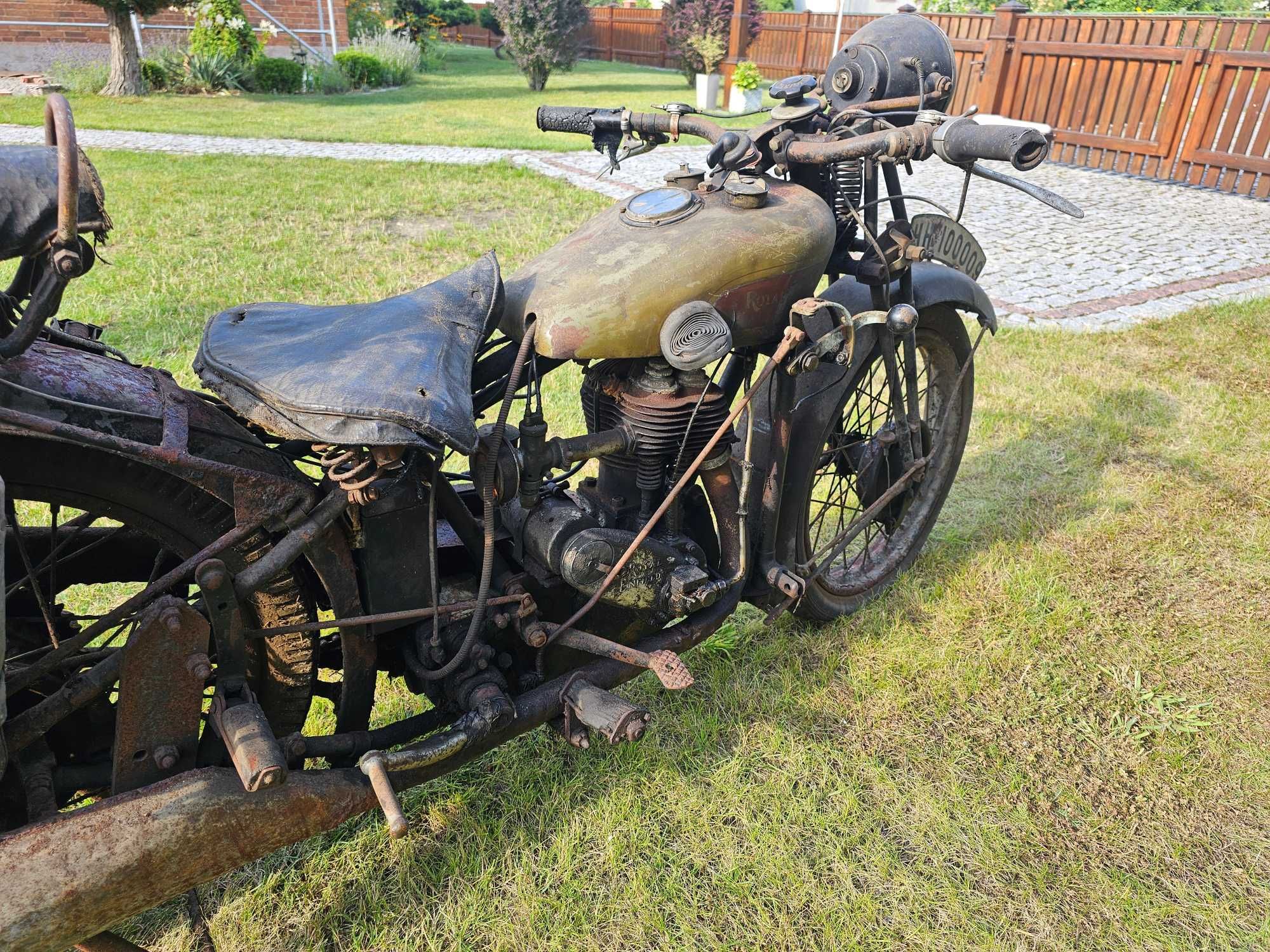 Motocykl Royal Enfield 1930 r  500cm Zabytek  z dokumentami