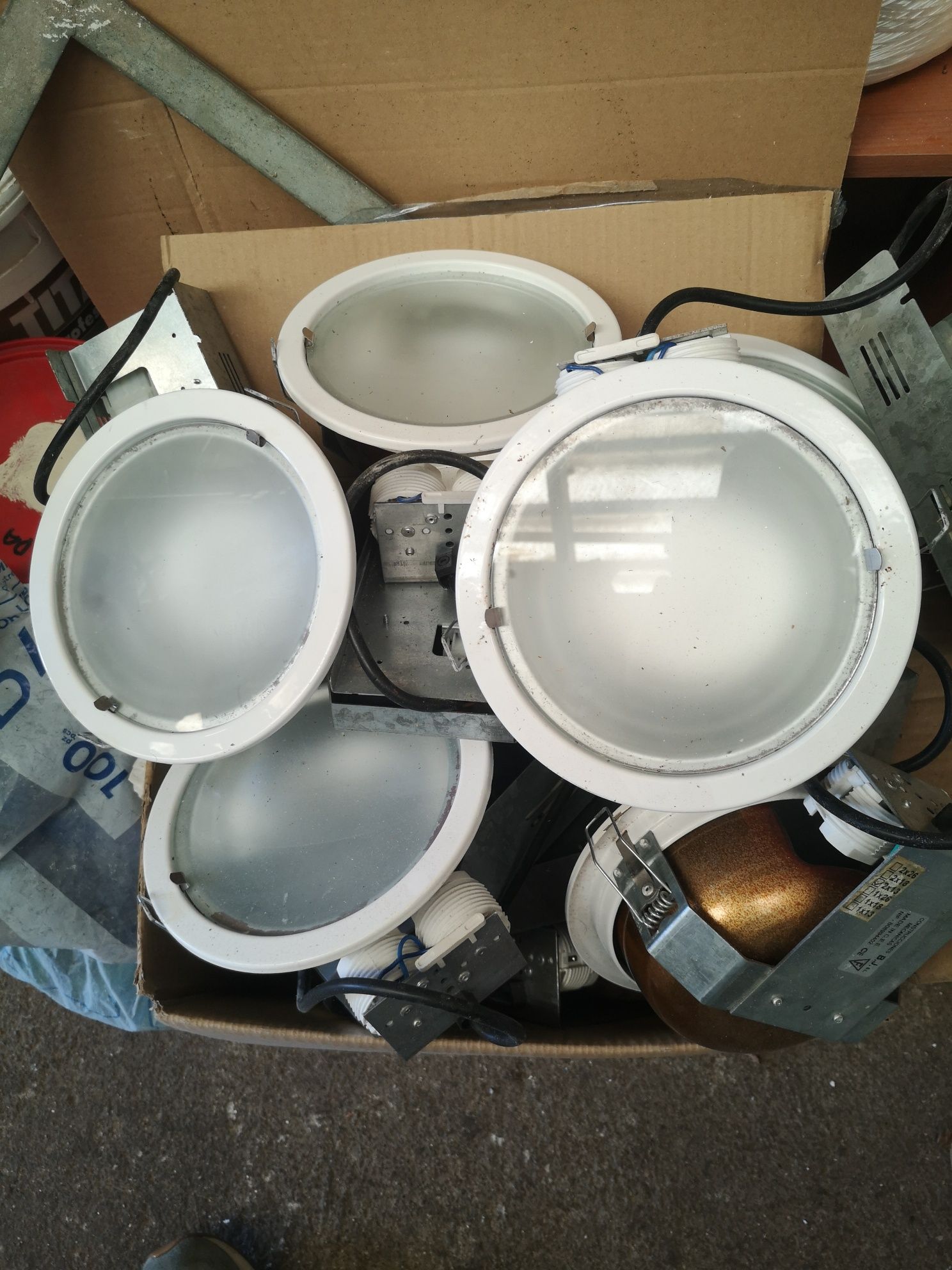 Focos p/encastrar branco e inox