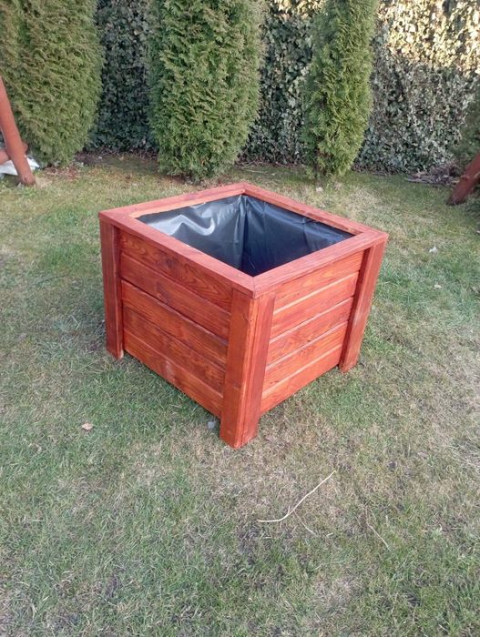 Donice drewniane doniczki pergole