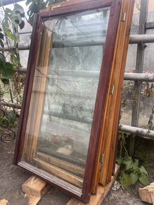 Рами віконні зі шклом