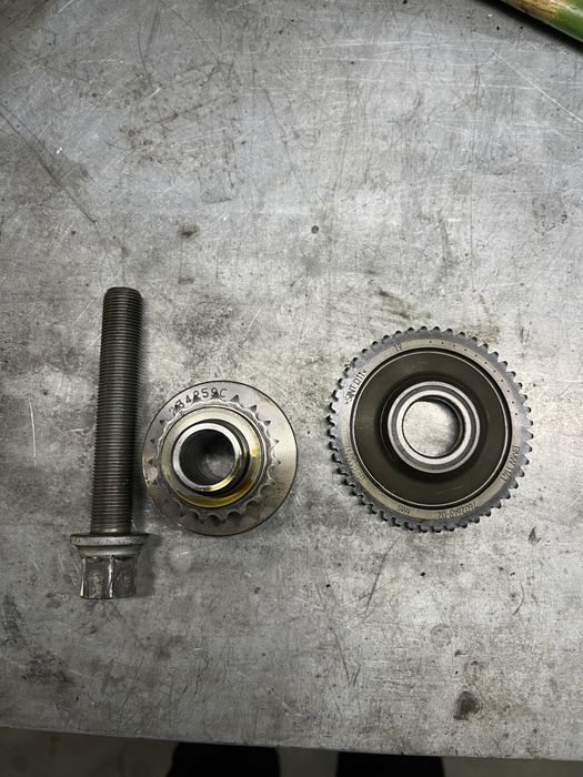 Продам болт шківу колінвалу bmw 11217614270 б/у 250 грн