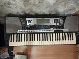 Синтезатор Yamaha PSR 550