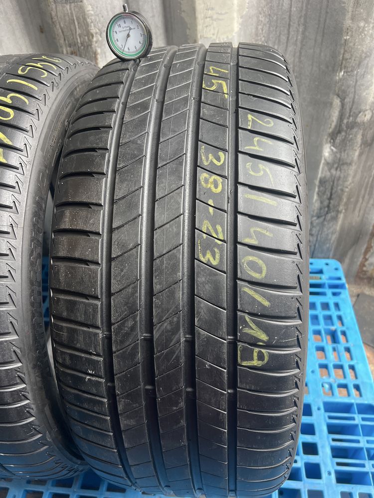 * Opony Bridgestone Turanza 245/50/19 para
