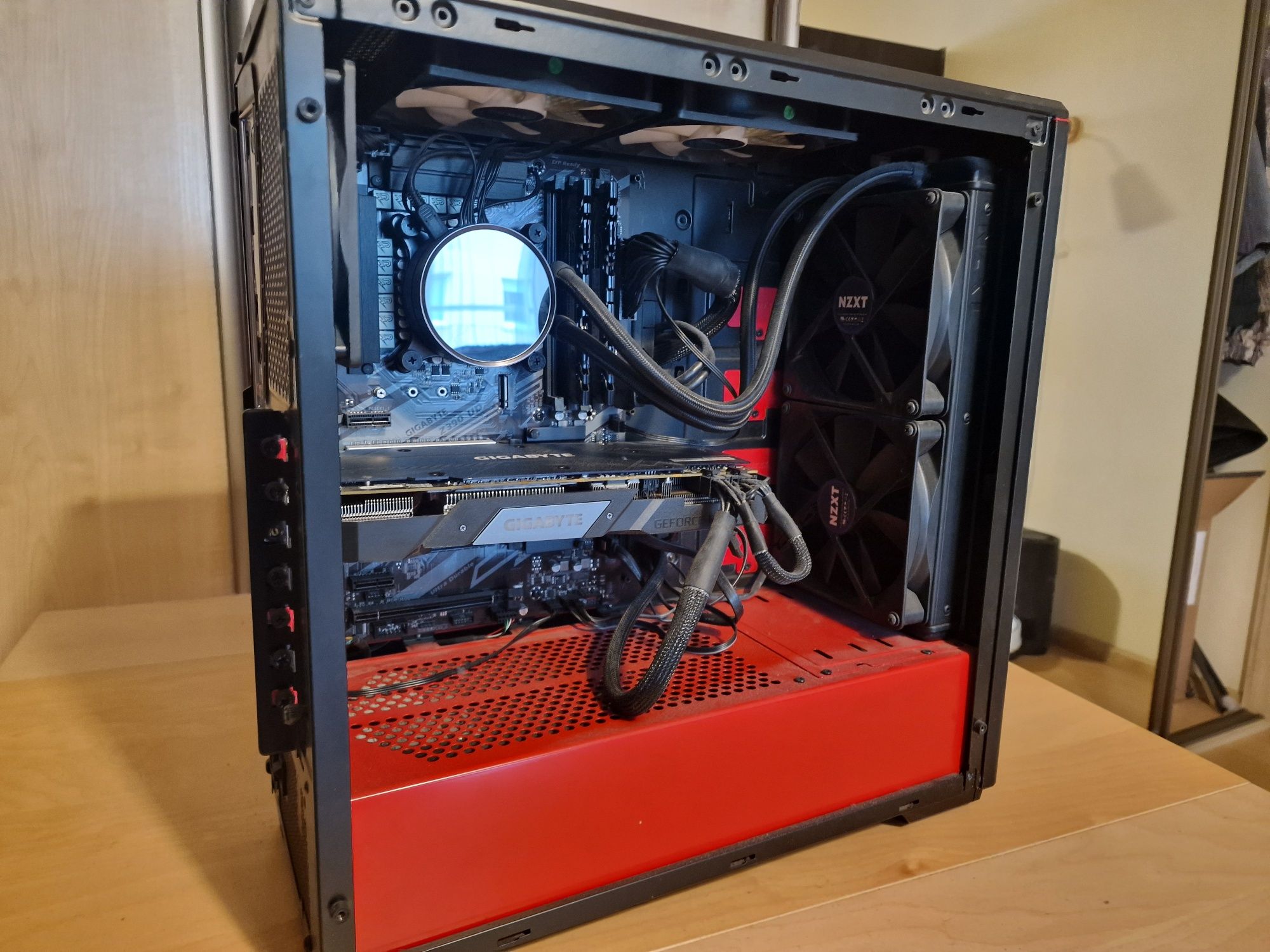 Komputer i7-8700k, RTX 2070, 32GB ram DDR4, Bez Systemu