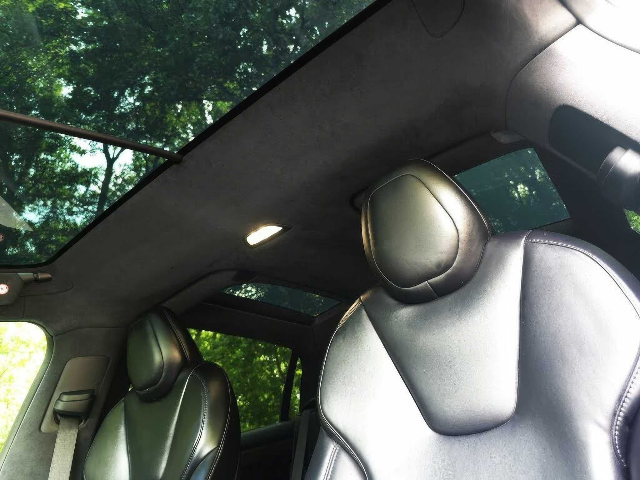 Tesla Model X 2020