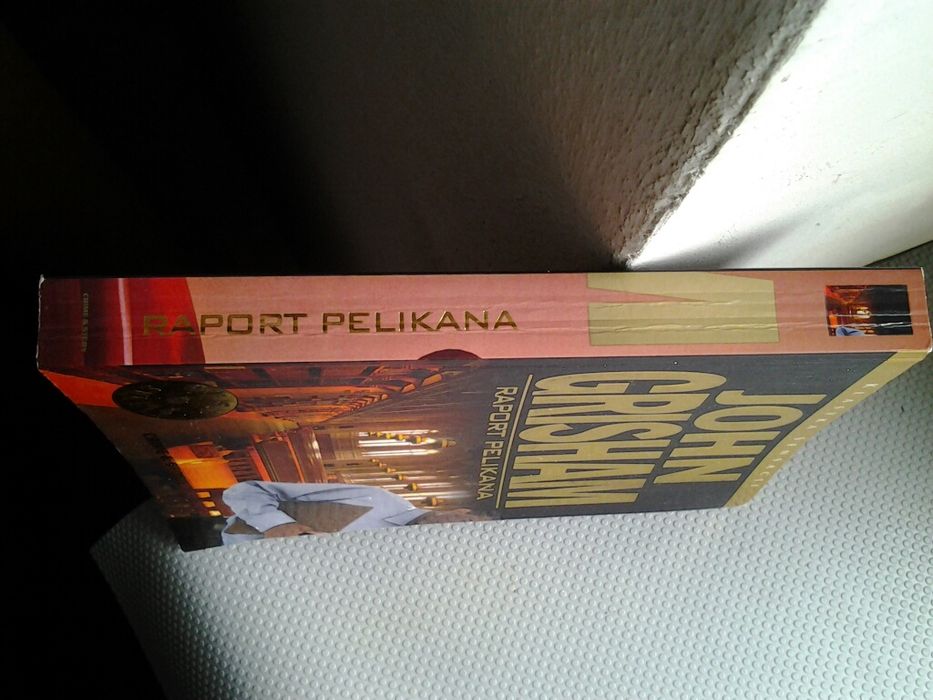 Grisham Raport pelikana