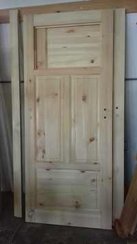 Drzwi drewniane wewnętrzne sosnowe