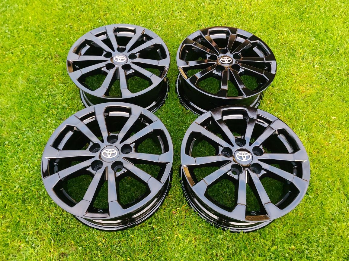 Felgi 16 5x114.3 Toyota