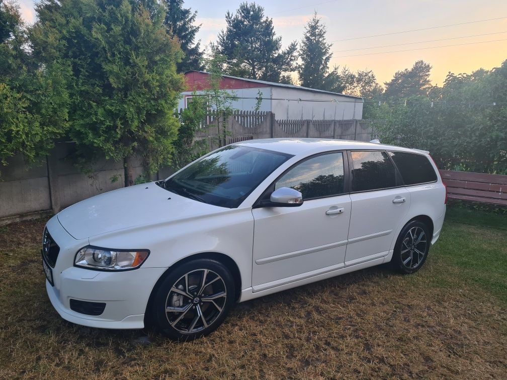 Volvo V50 2.4 D5