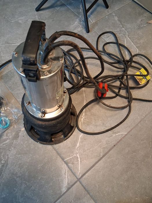 T.I.P. Extrema 600/14 CX pompa głębinowa do brudnej wody ze stali