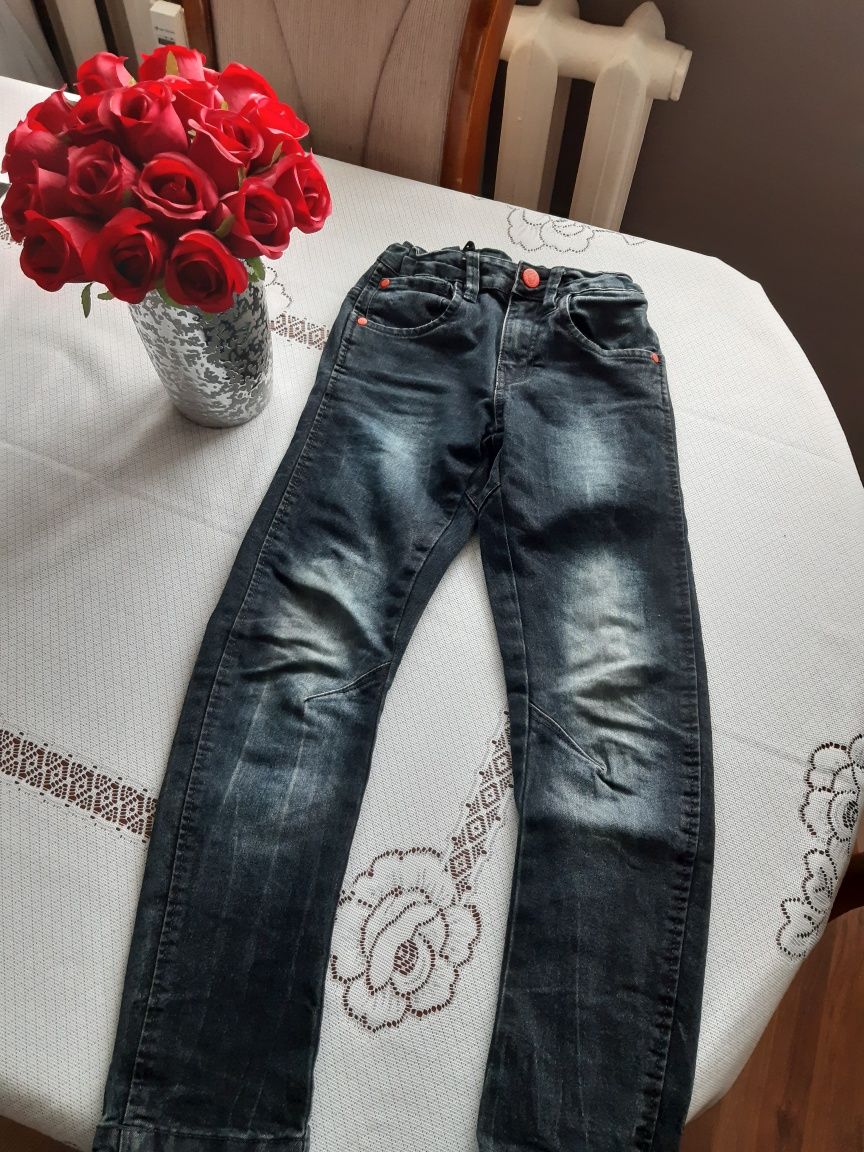 Spodnie dżinsy jeansy 128