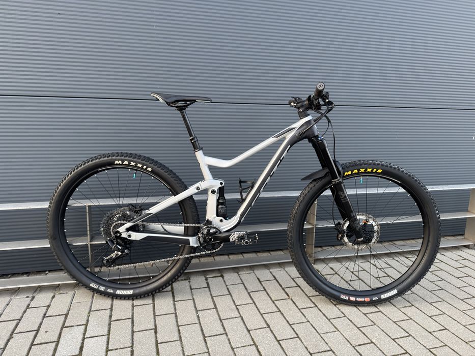 SCOTT GENIUS 940 29 M rower full enduro trail canyon propain yt trek