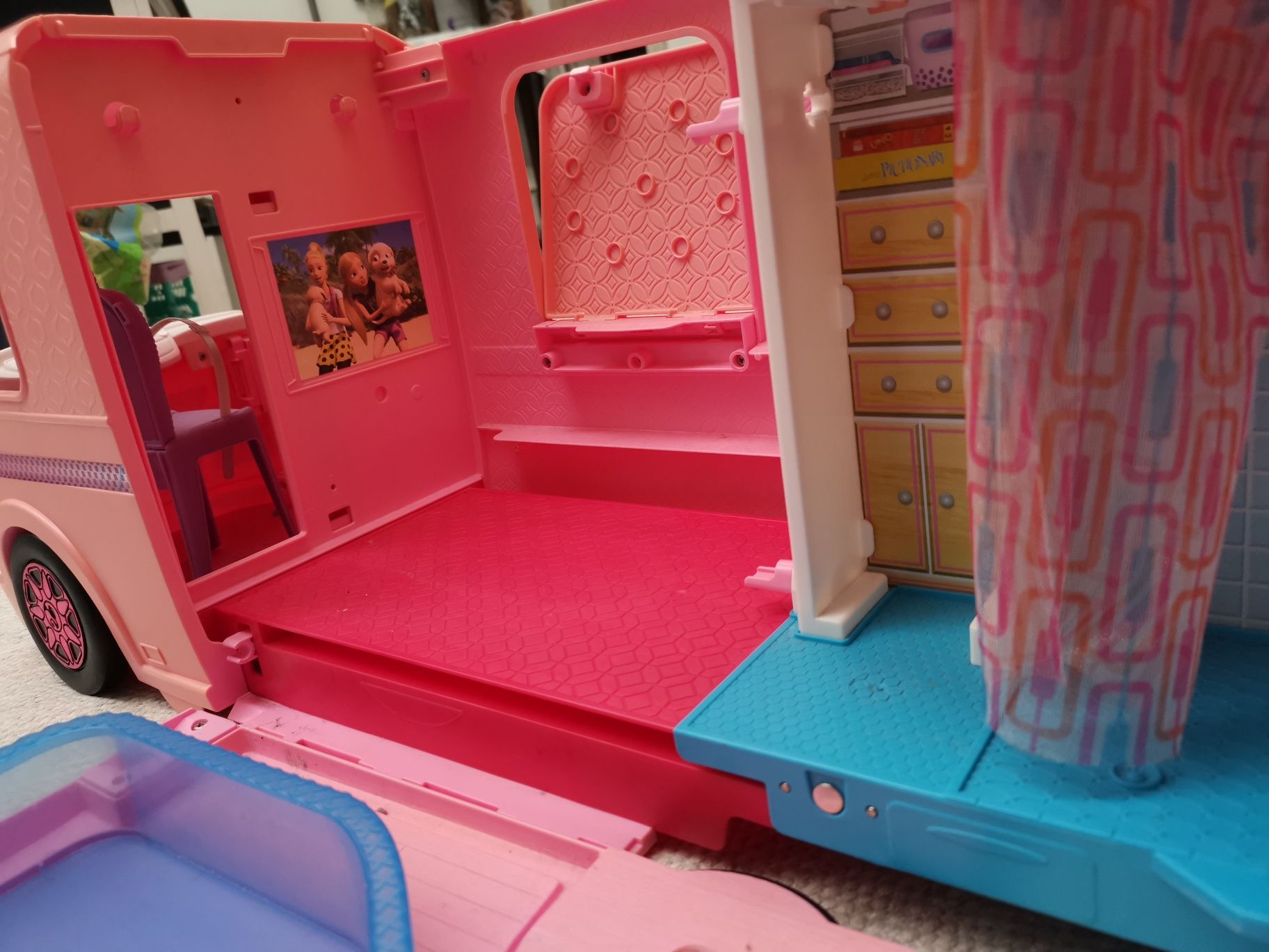 Autocaravana barbie