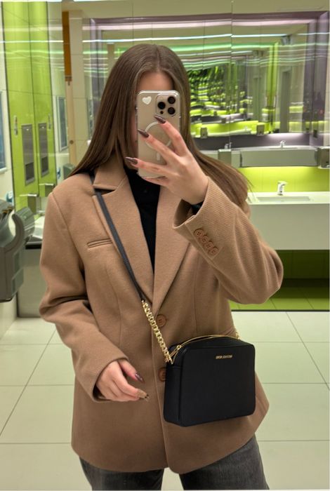 Бежеве подовжене однобортне пальто-жакет Gepur