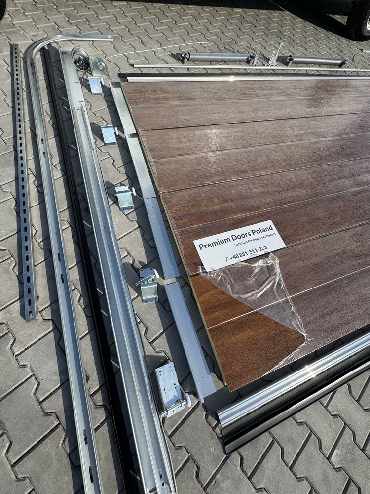 Zestaw kompletnej bramy BRAMA SEGMENTOWA orzech zloty dab   2,5x2,23