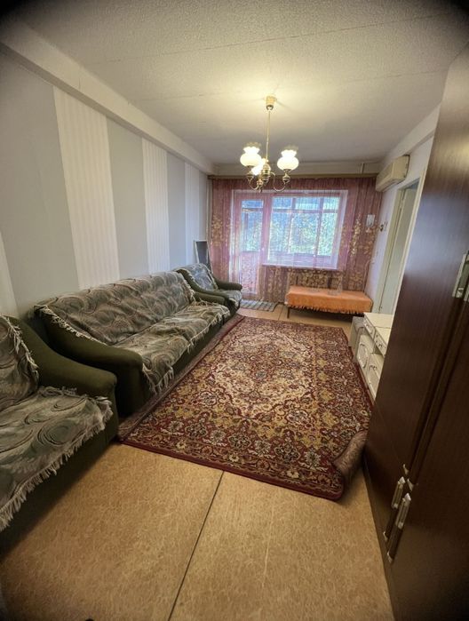 3-кімн. меблі+техніка, поверх 4/5