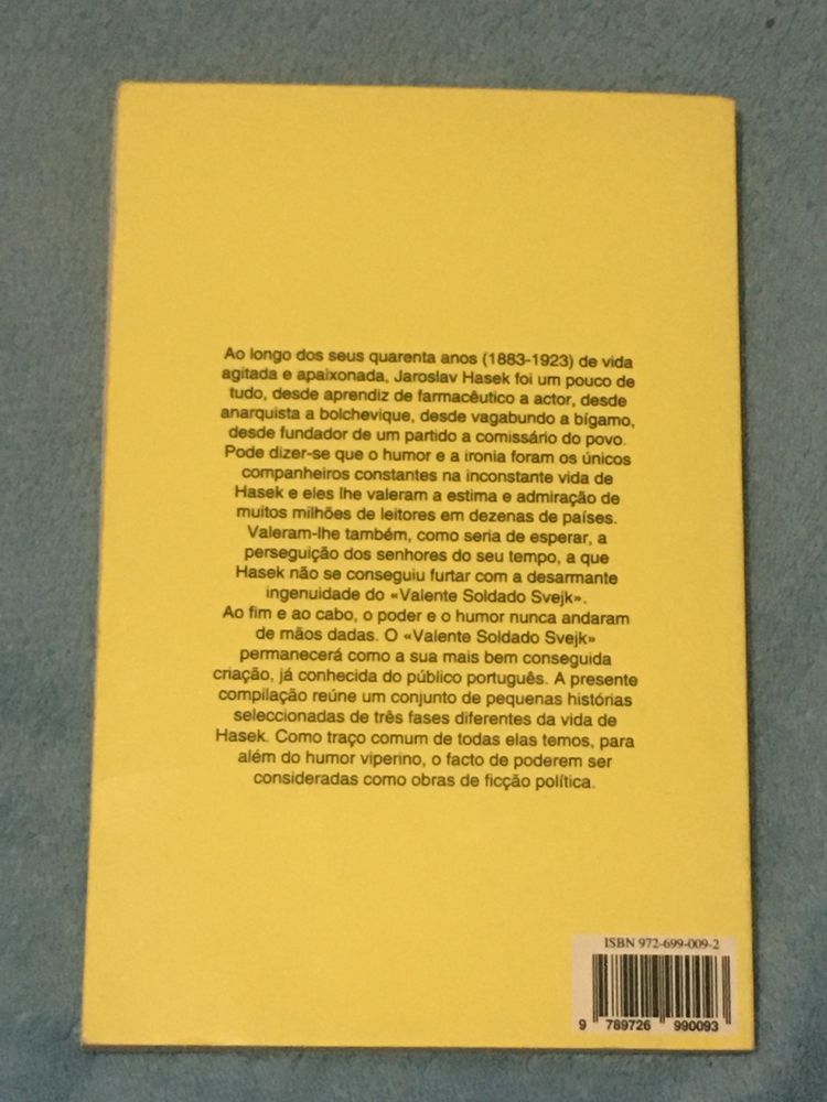 Livro: Aventuras do Valente Soldado Svejk e Outras Histórias