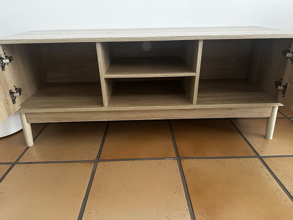 Vende-se movel de TV