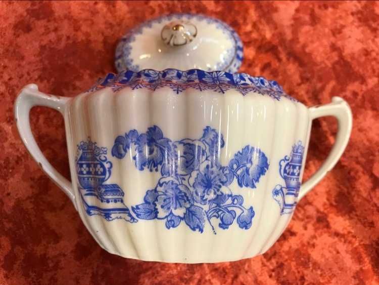 Cukiernica Tuppack Tiefenfurt China Blau