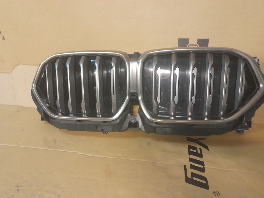 Bmw x6 g06 atrapa zaluzje grill