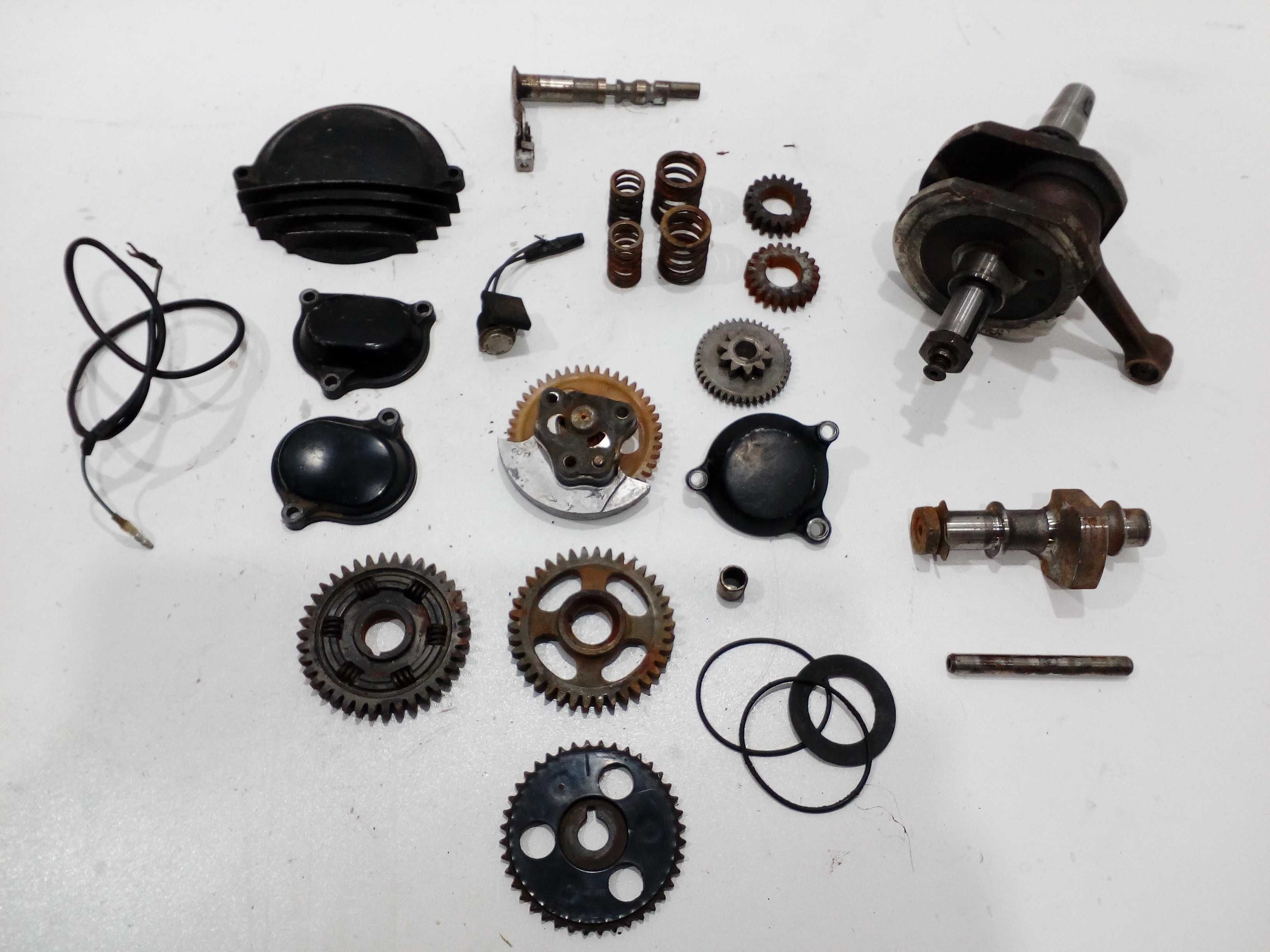 Yamaha tw 125 silnik na części wał korbowód zębatka  dekiel