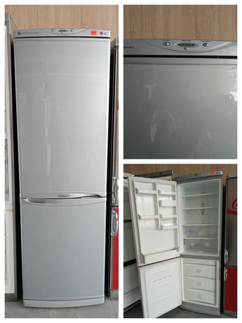 Холодильник LG..