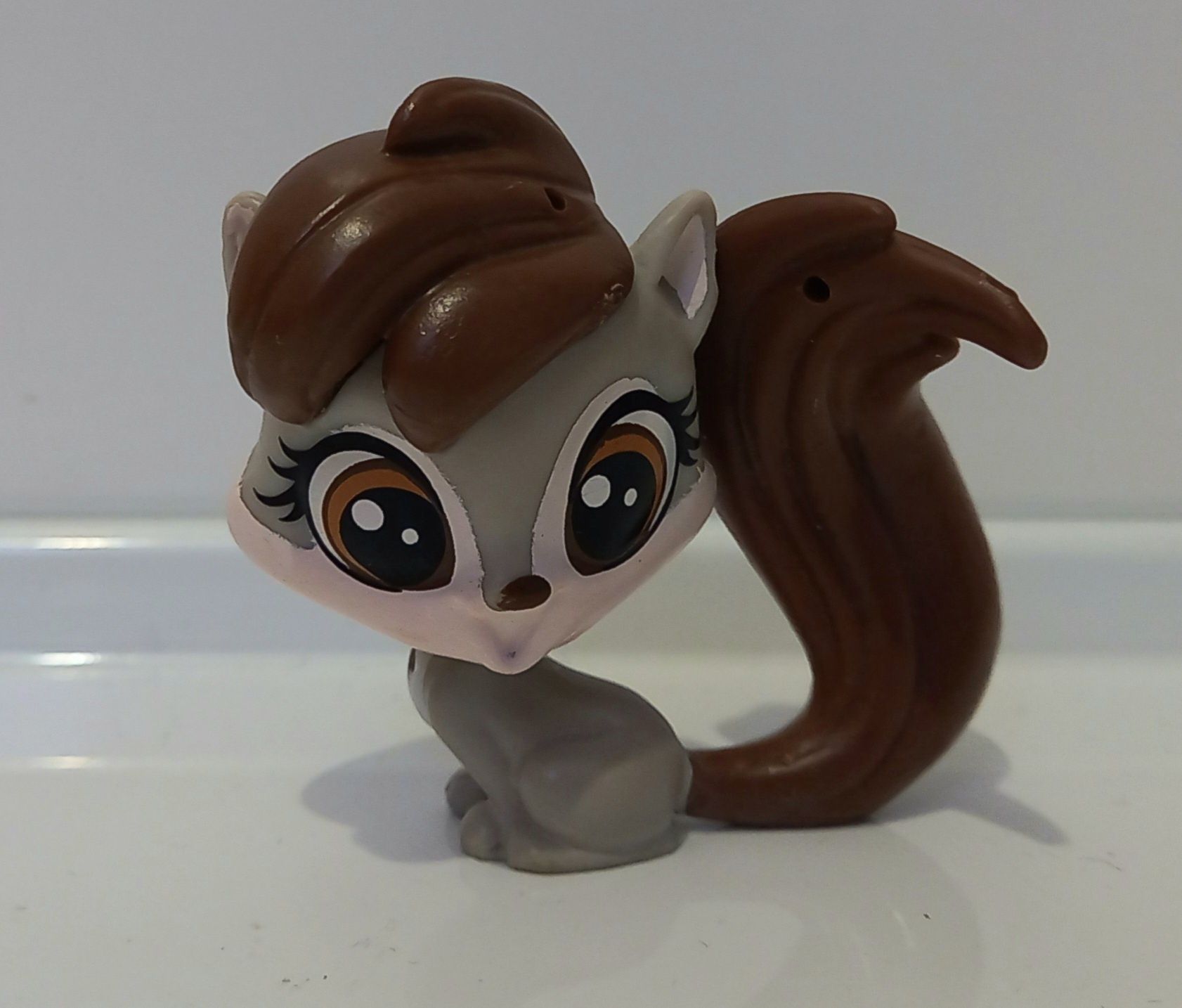 LITTLEST PET SHOP LPS Zestaw wiewiórek Mini cukiernia