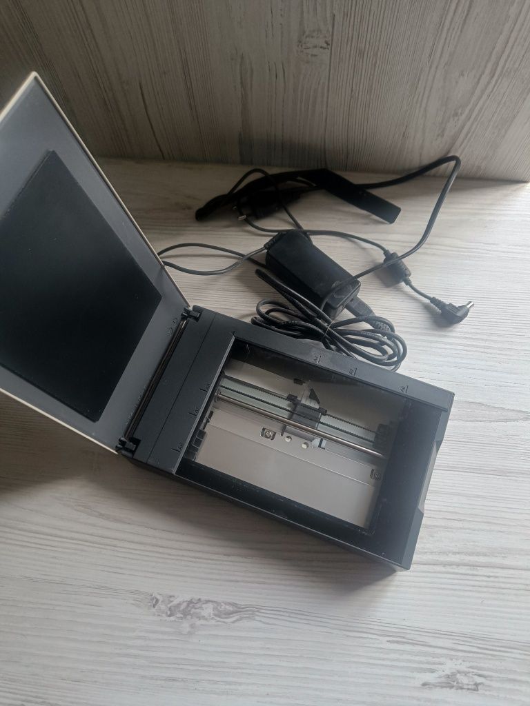 Паспорт сканер Fujitsu fi-60f б/у