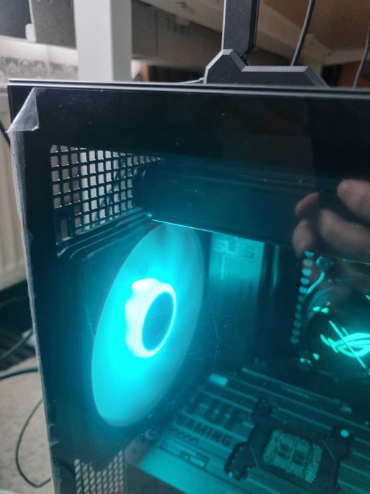 Okazja! Ryzen 9 9950X Tray, GPU-GeForce RTX 5090 32GB, pam. 128GB DDR5