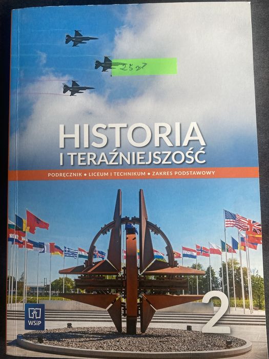 Historia  i terazniejszosc 2. Podrecznik. Zakres podstawowy.