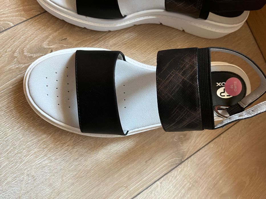 Босоніжки geox 38 сандалі босоножки